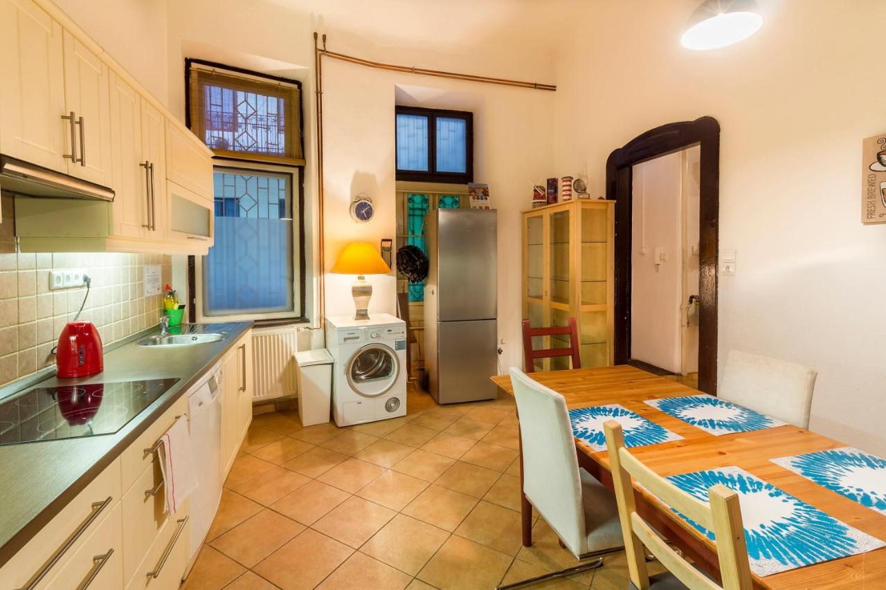 Bessara Apartment Budapest Eksteriør bilde